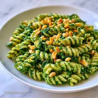 Pasta Al Pesto Fredda con Basilico Fresco