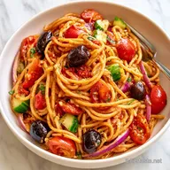 Pasta Fredda con Olive Nere e Cetriolo