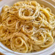 Spaghetti Cacio E Pepe Cremosi