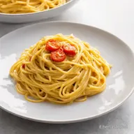 Spaghetti con Crema di Peperoni Ricetta Facile e Gustosa