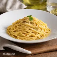 Spaghetti della Bandiera cremosi e lItalia nel piatto